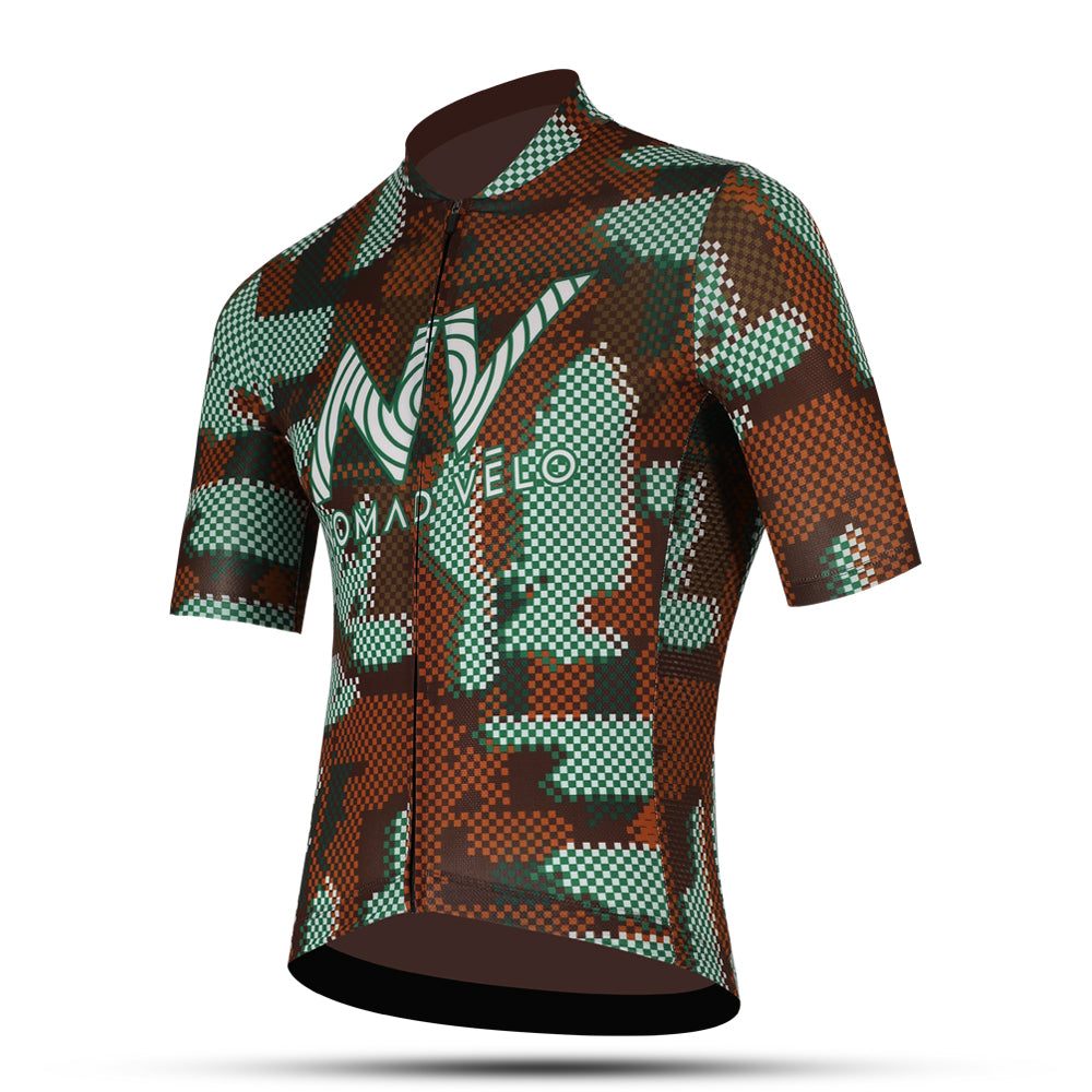 Red Pro Cycling Jersey for Fast Rides - Techwave Aero Jersey